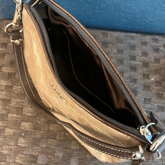 Small Coach Handbag - Picture 2 of 2